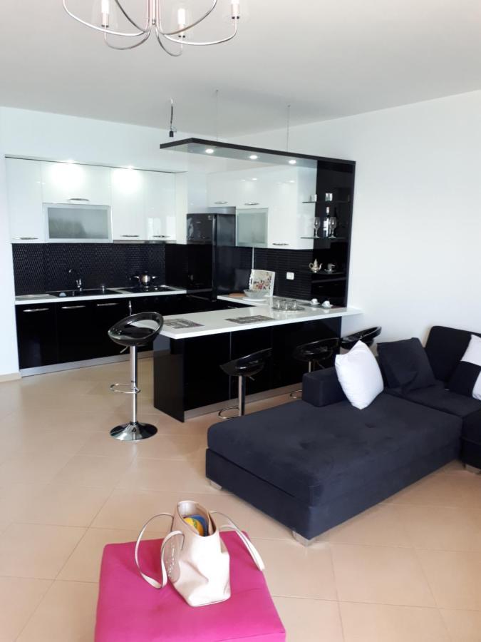 Vlorë Asta Apartments Free Private Parking מראה חיצוני תמונה